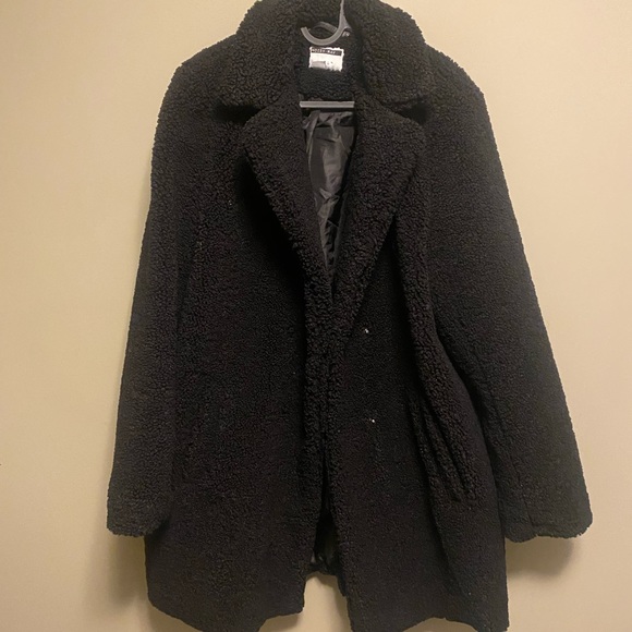 Teddy black coat. - Picture 1 of 3